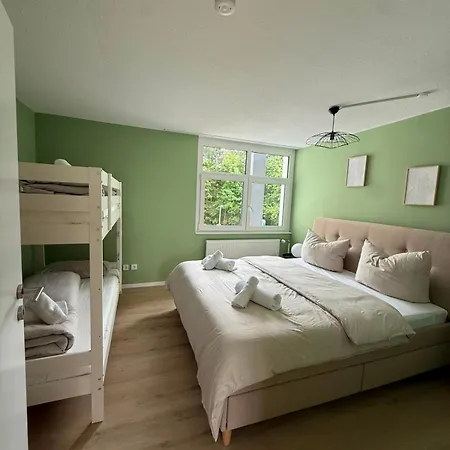 Forest Moment Familien Auszeit & Wellness *